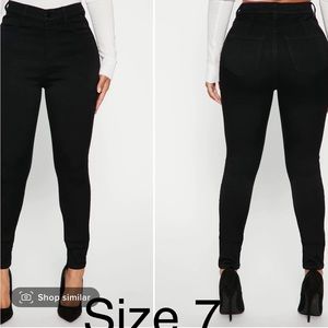 Fashion nova black jeans size 7